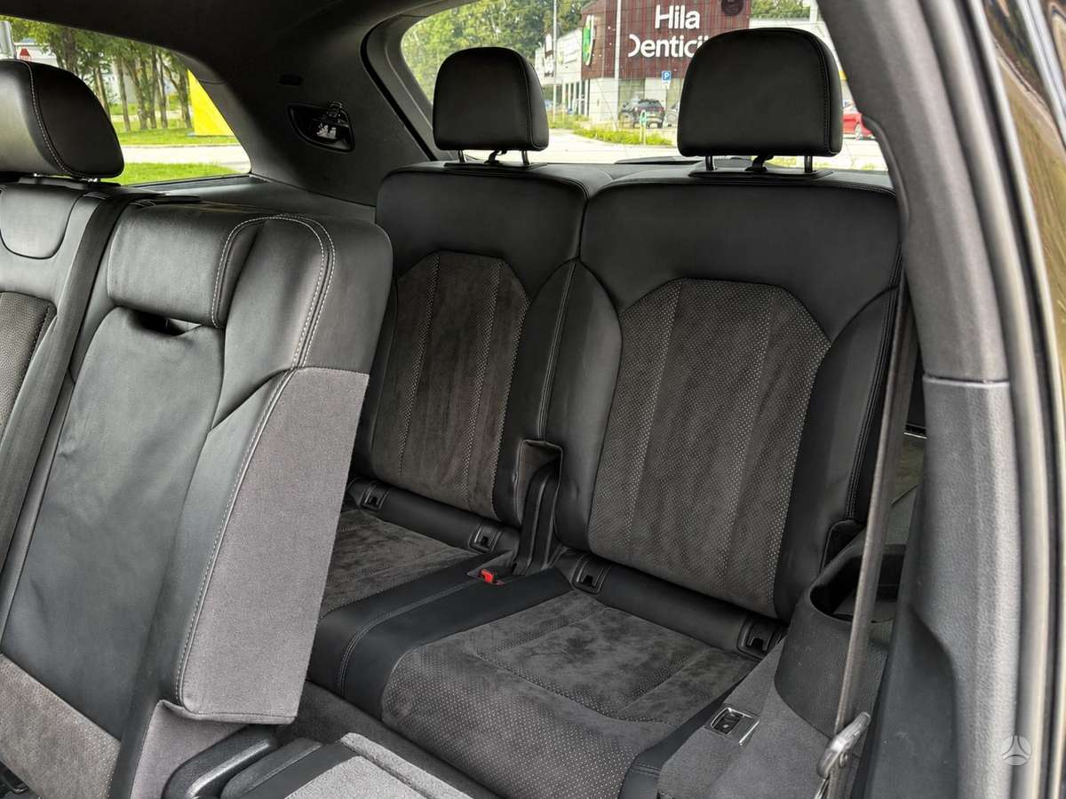 Audi Q7, 3.0 l., Внедорожник / Кроссовер