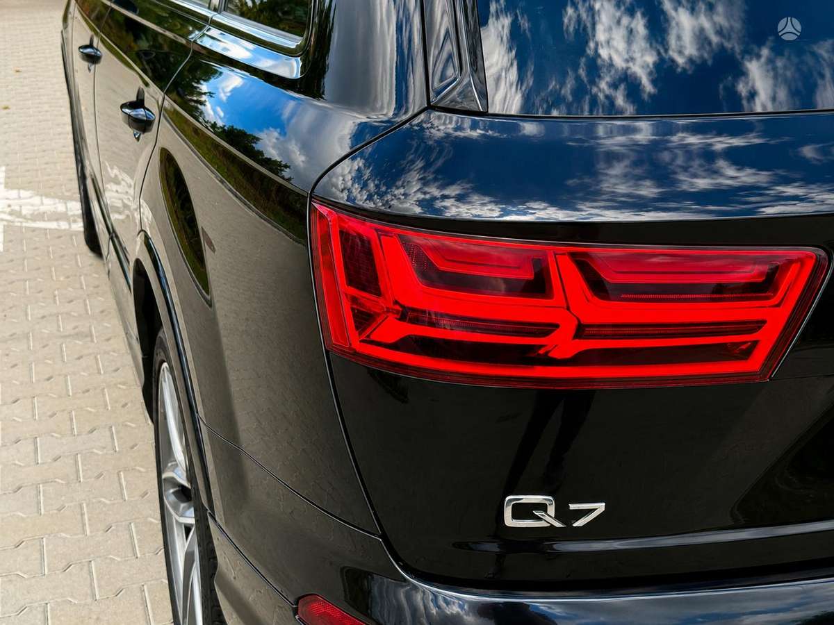 Audi Q7, 3.0 l., Внедорожник / Кроссовер