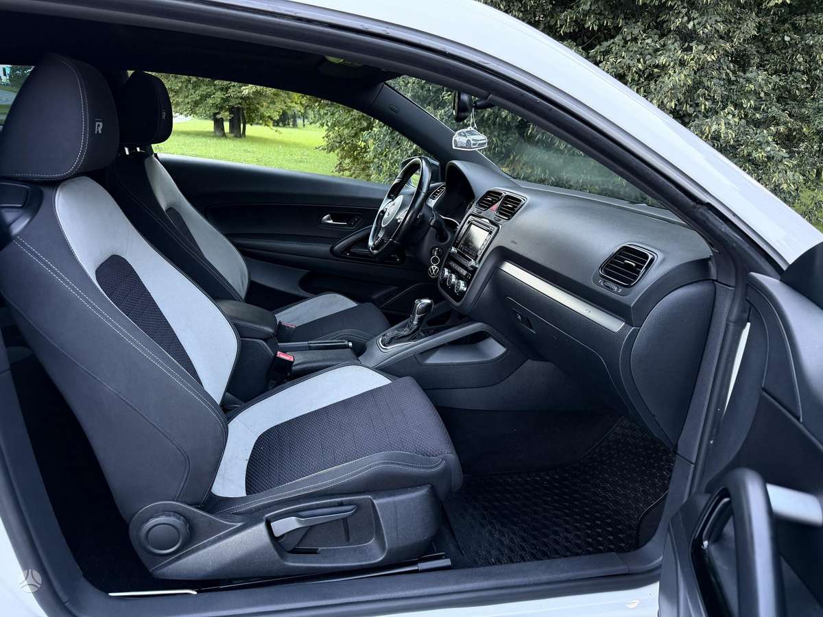 Volkswagen Scirocco, 2.0 l., hatchback
