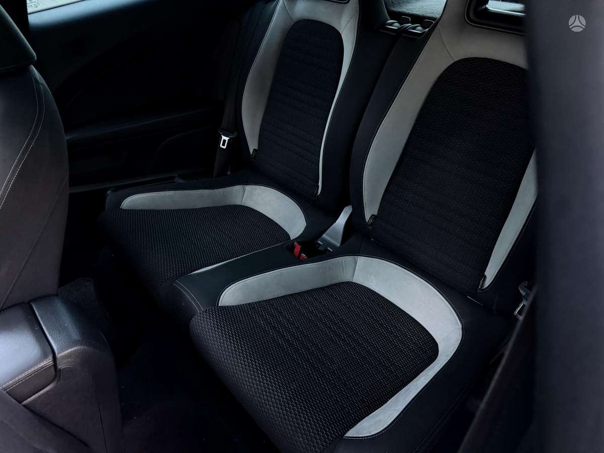 Volkswagen Scirocco, 2.0 l., hatchback