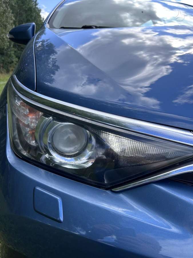 Toyota Auris, 1.6 l., hatchback