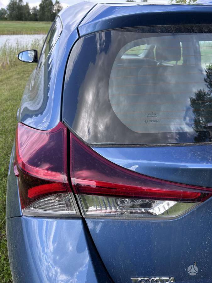 Toyota Auris, 1.6 l., hatchback