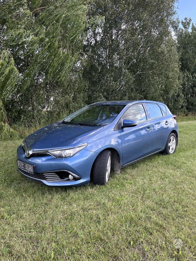 Toyota Auris, 1.6 l., hatchback