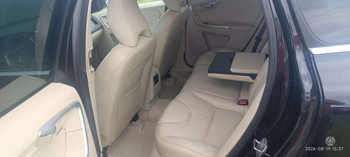 Volvo XC60, 2.0 l., mpv / minivan