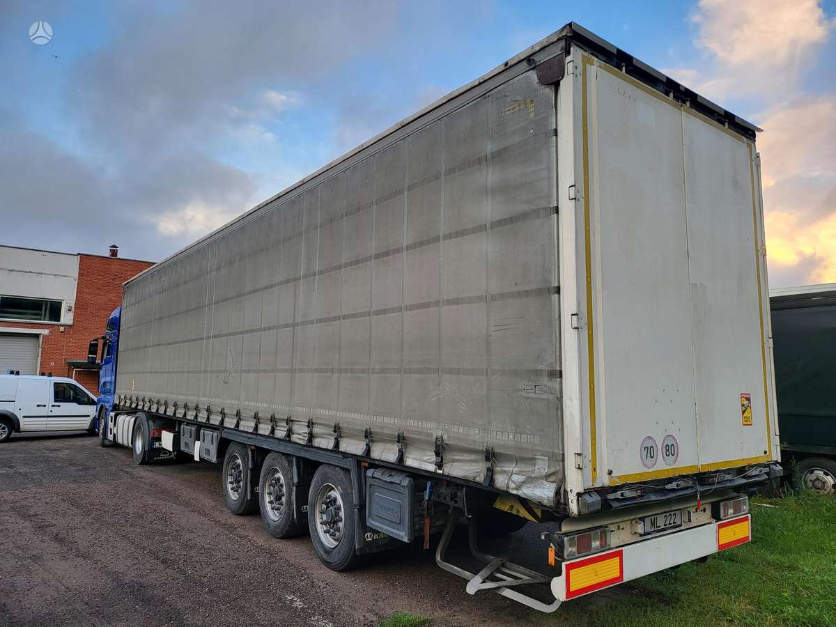 Krone, curtain / tarpaulin
