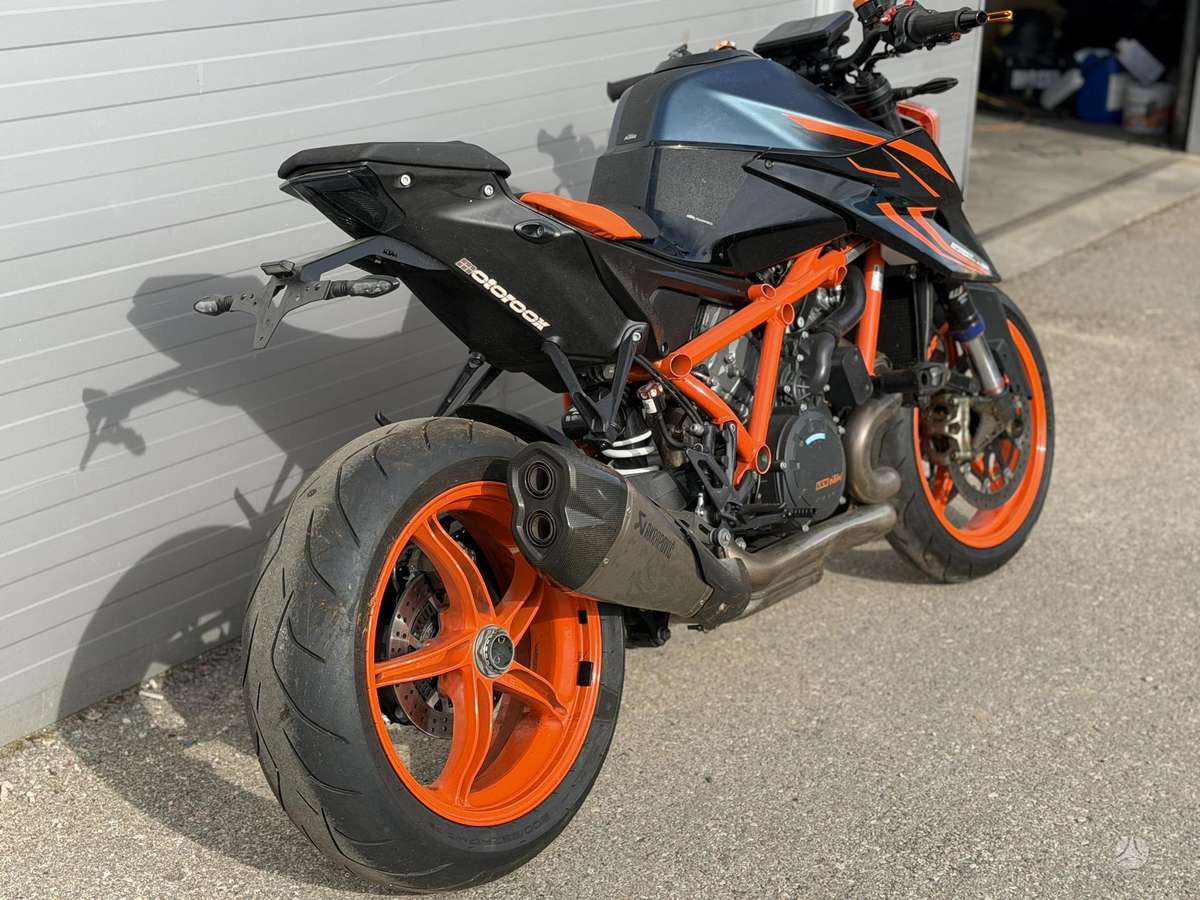 KTM Duke 1290cc, superbikes