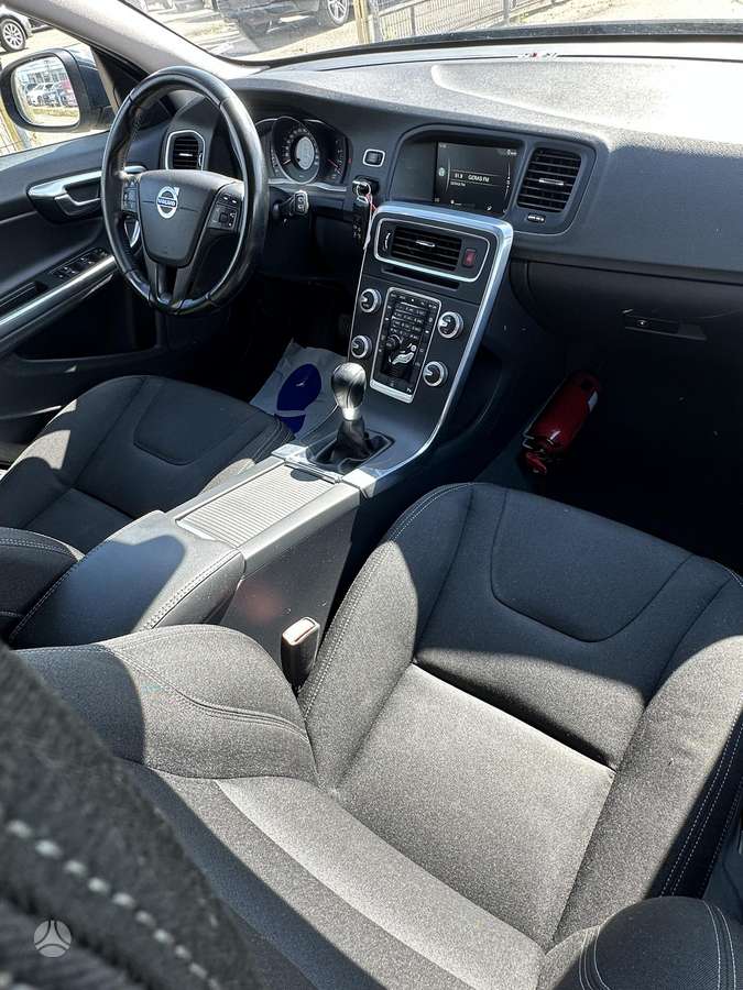 Volvo V60, 1.6 l., Универсал