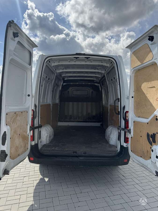 Renault Master - 10