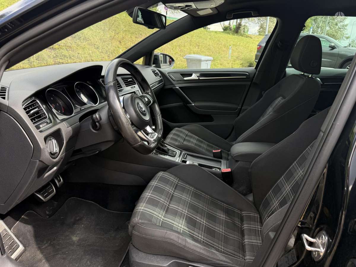 Volkswagen Golf, 2.0 l., hatchback