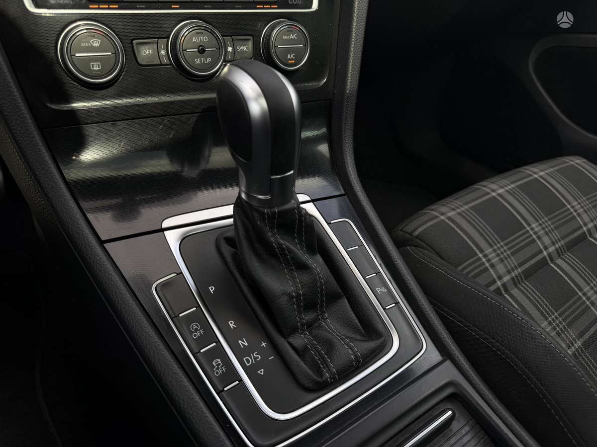 Volkswagen Golf, 2.0 l., hatchback