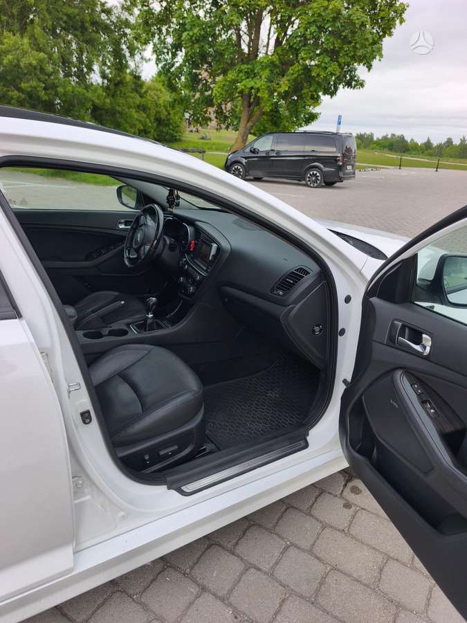 Kia Optima, 1.7 l., Седан