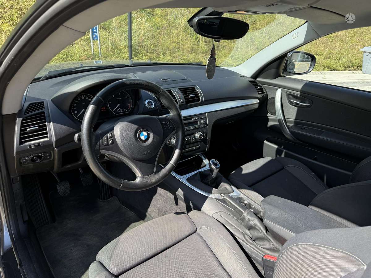 BMW 116, 2.0 l., hečbekas
