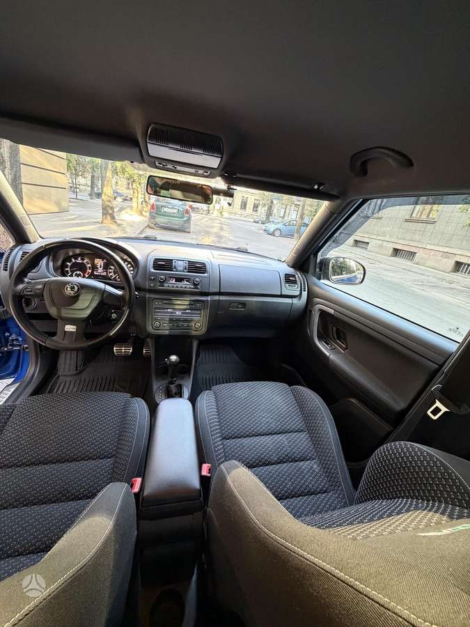 Škoda Fabia - 6