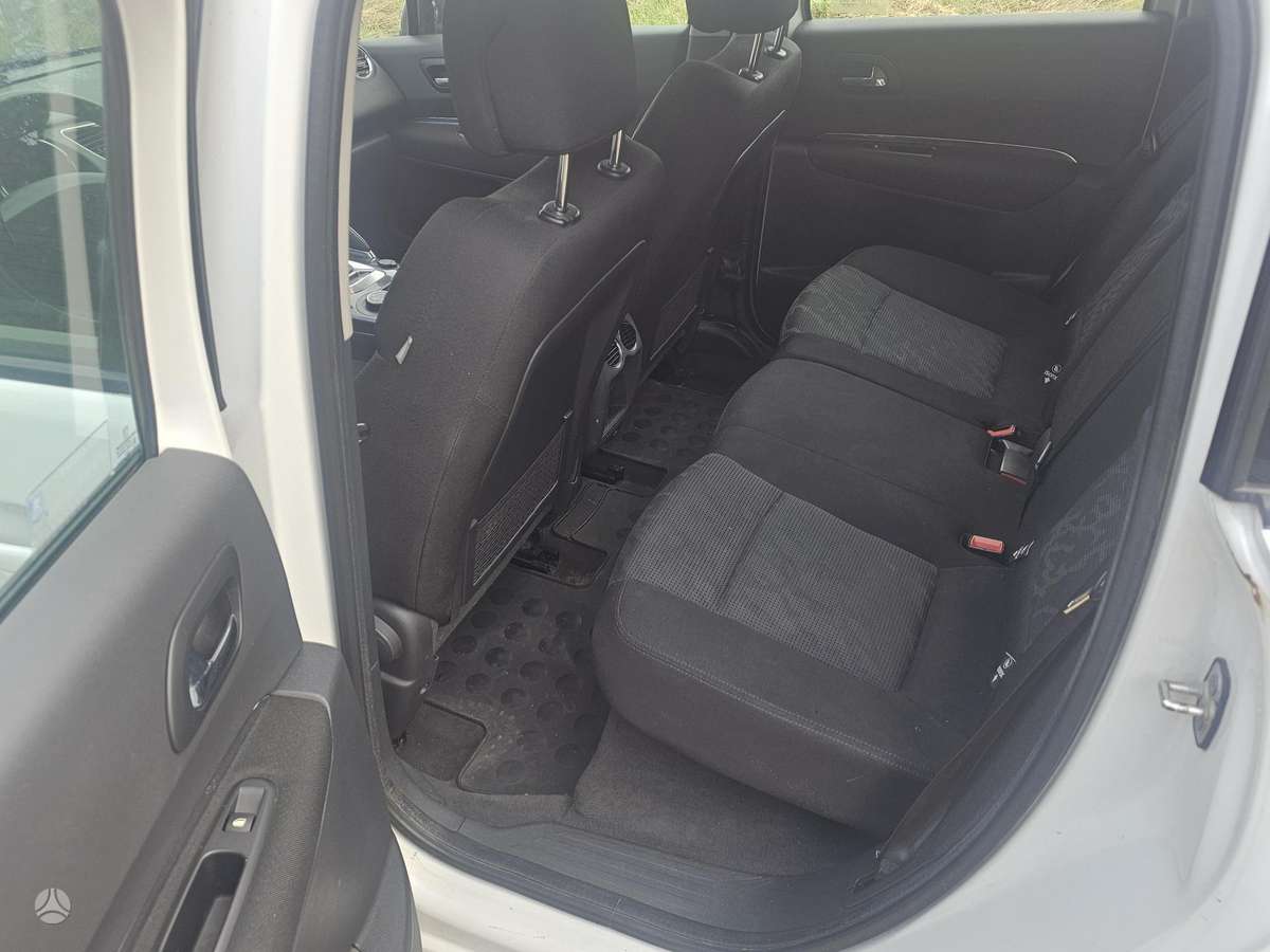 Peugeot 3008 - 3