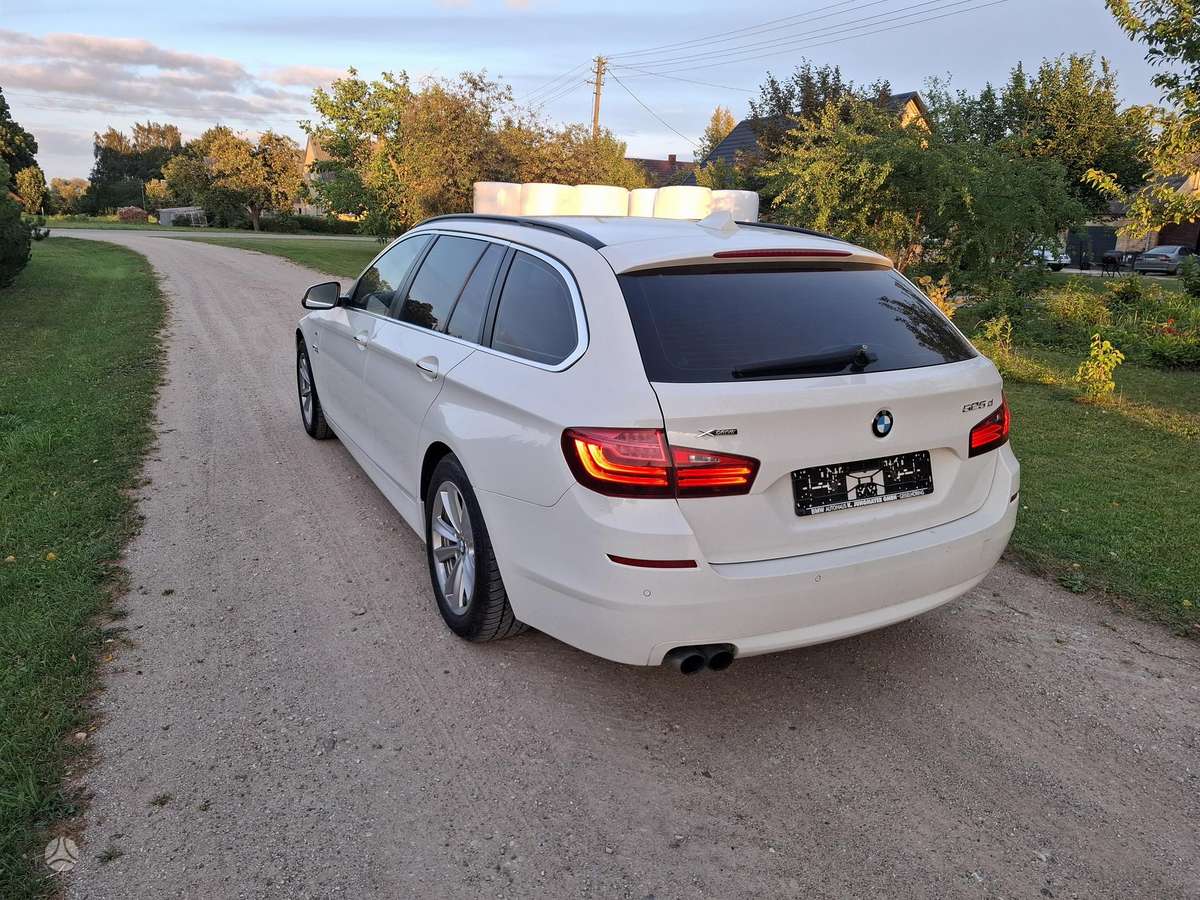 BMW 525, 2.0 l., Универсал