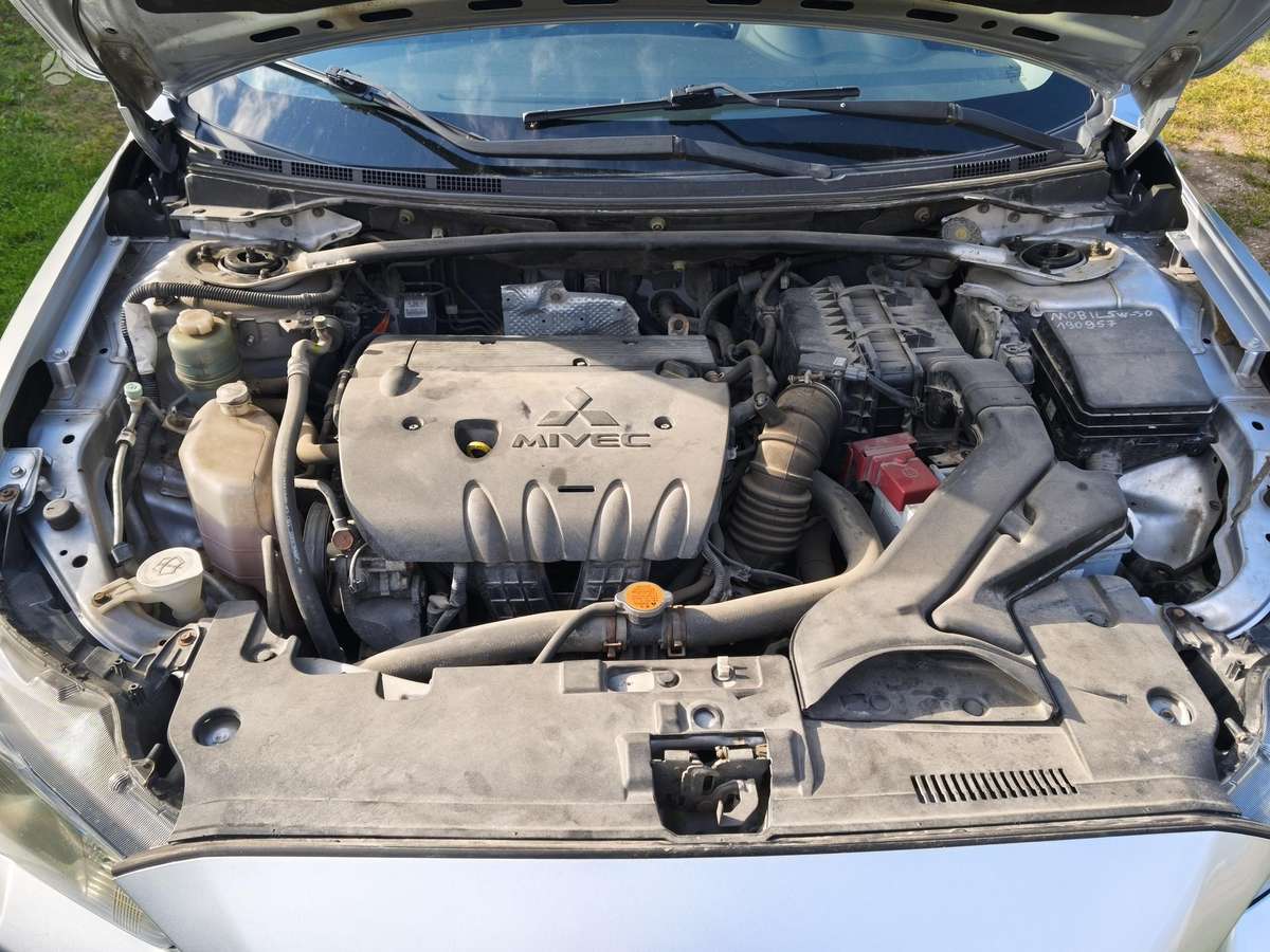 Mitsubishi Lancer, 1.8 l., hatchback
