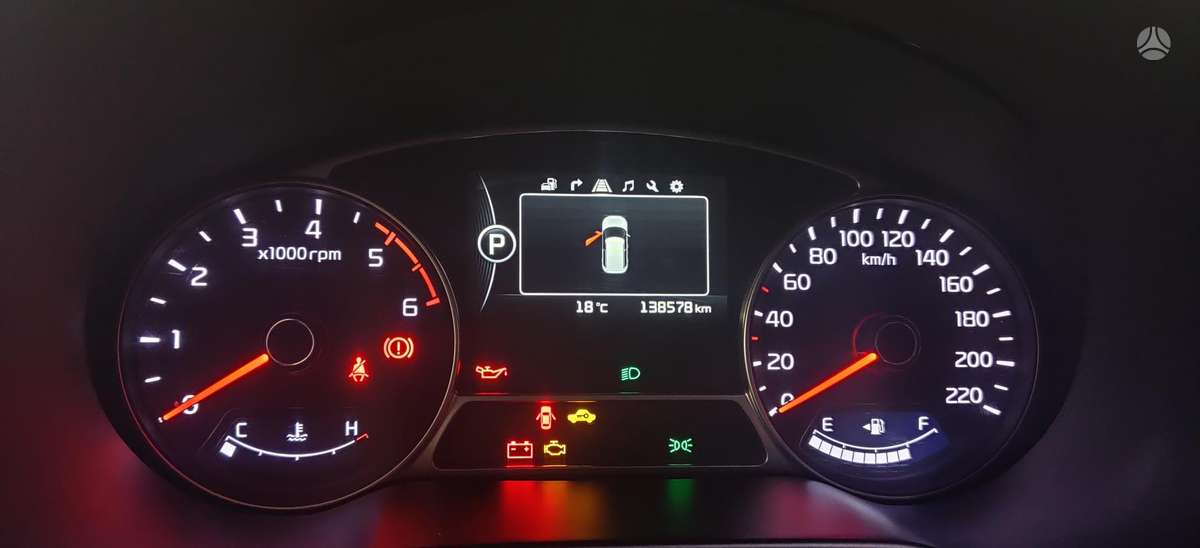 Kia Soul, 1.6 l., Внедорожник / Кроссовер