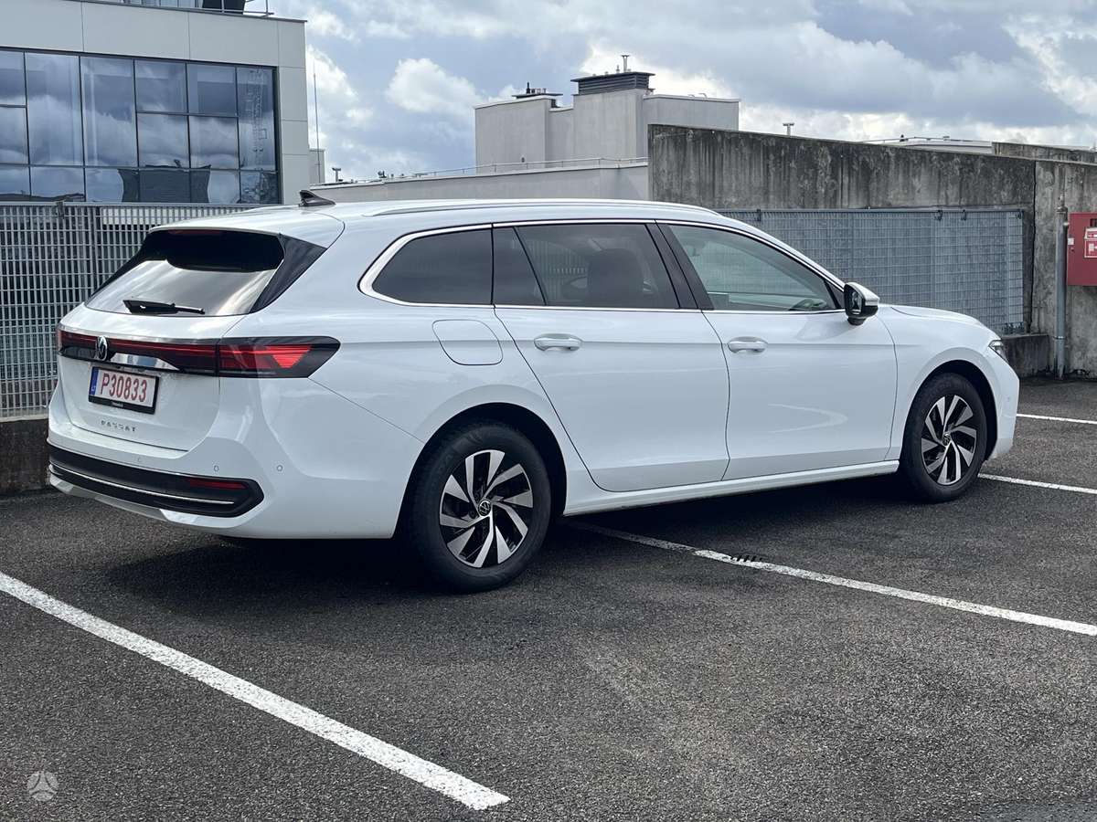 Volkswagen Passat - 7
