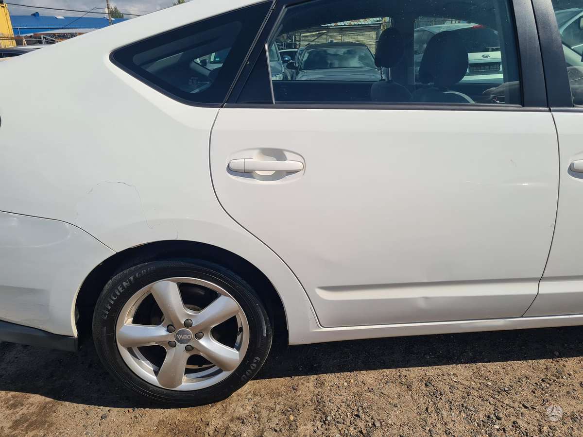 Toyota Prius - 9