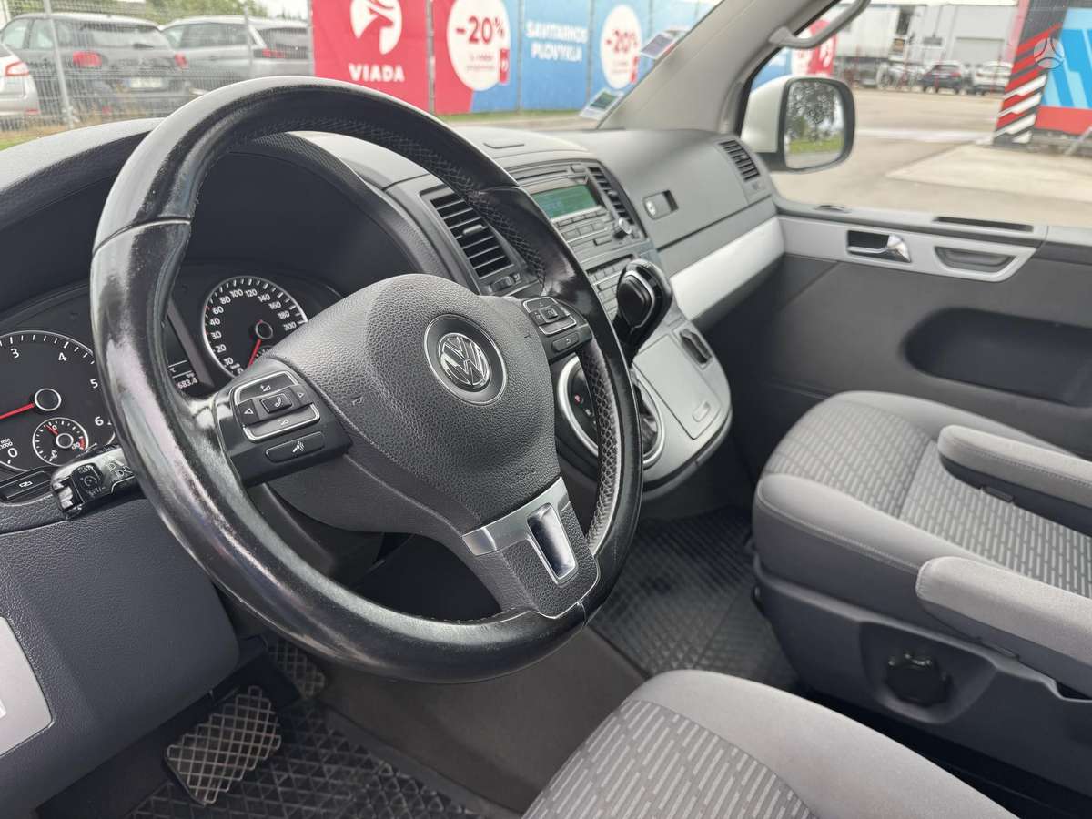 Volkswagen Multivan, 2.0 l., Минивэн