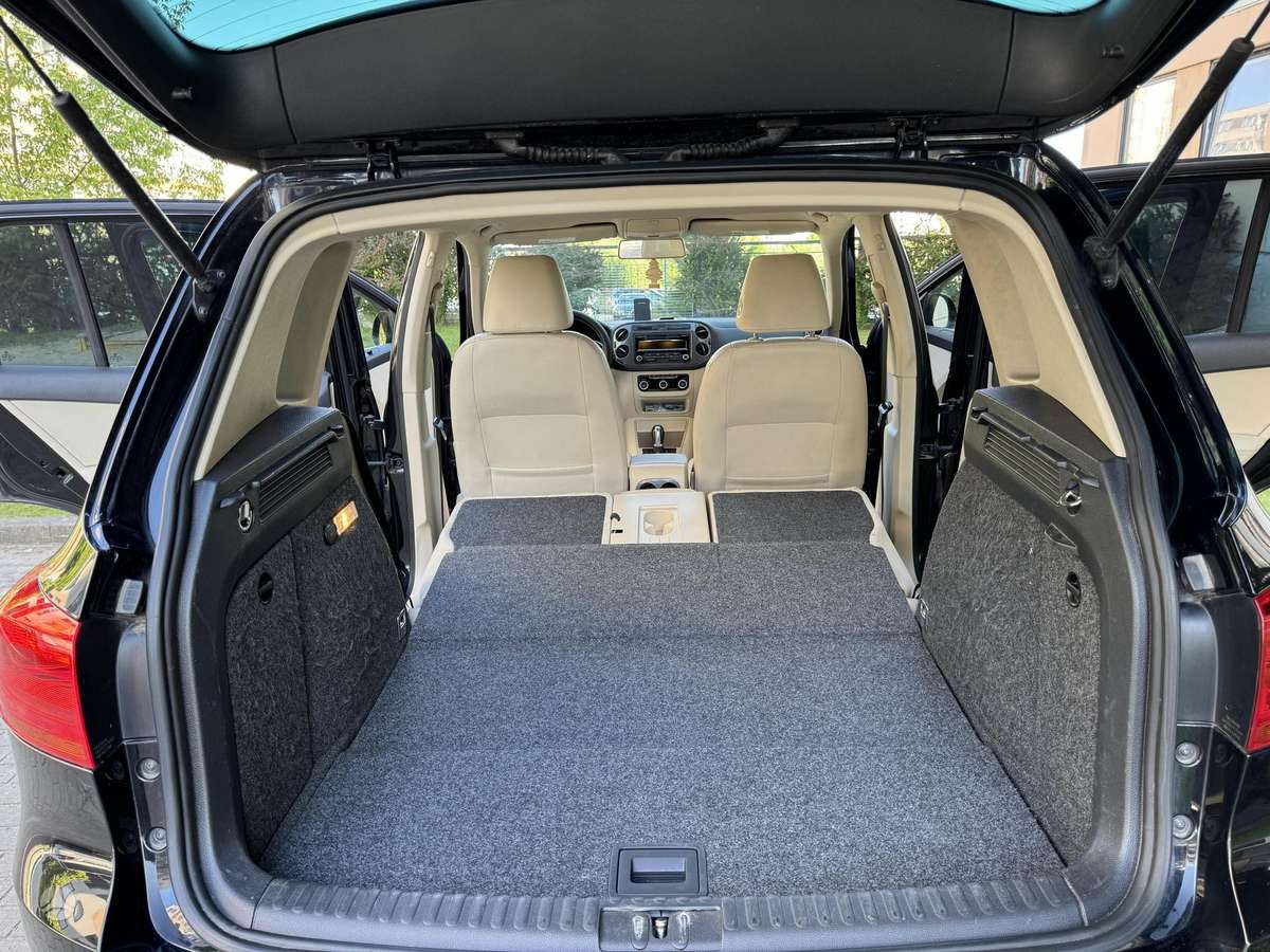 Volkswagen Tiguan - 10