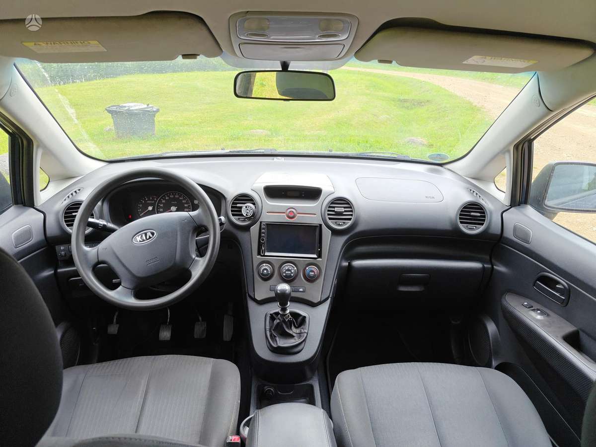 Kia Carens, 2.0 l., Минивэн