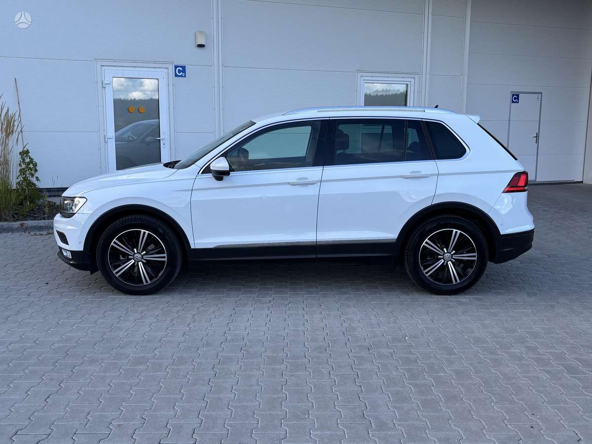 Volkswagen Tiguan - 2