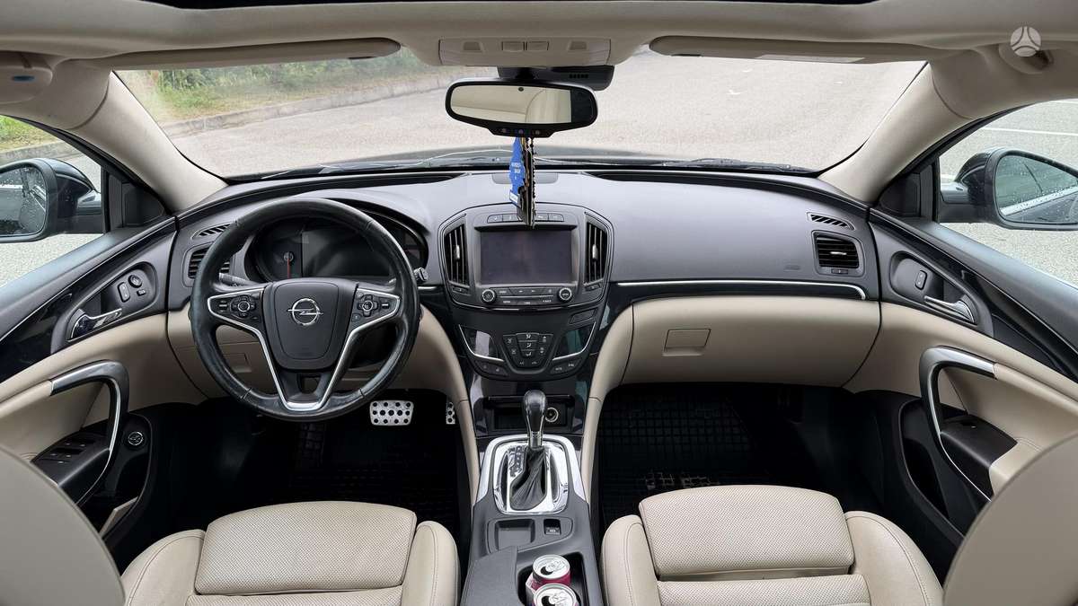 Opel Insignia, 2.0 l., wagon