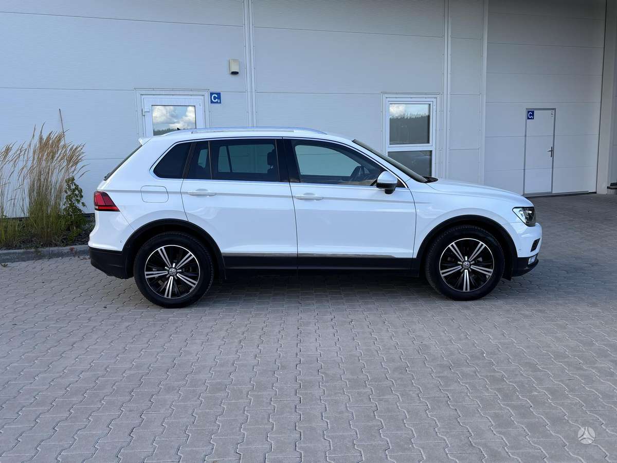 Volkswagen Tiguan - 6