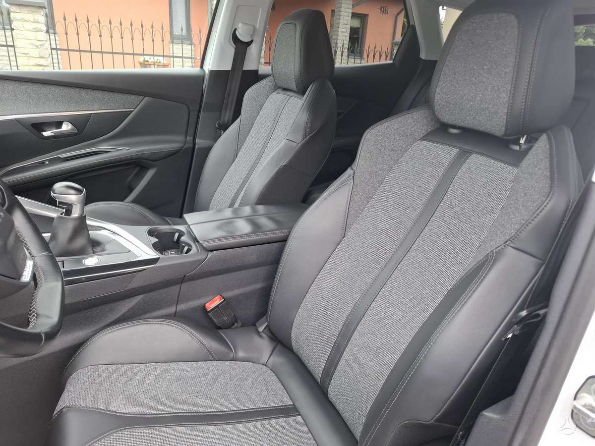 Peugeot 3008 - 12