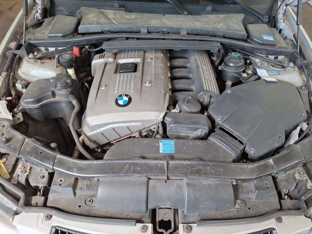 BMW 325, 2.5 l., Седан