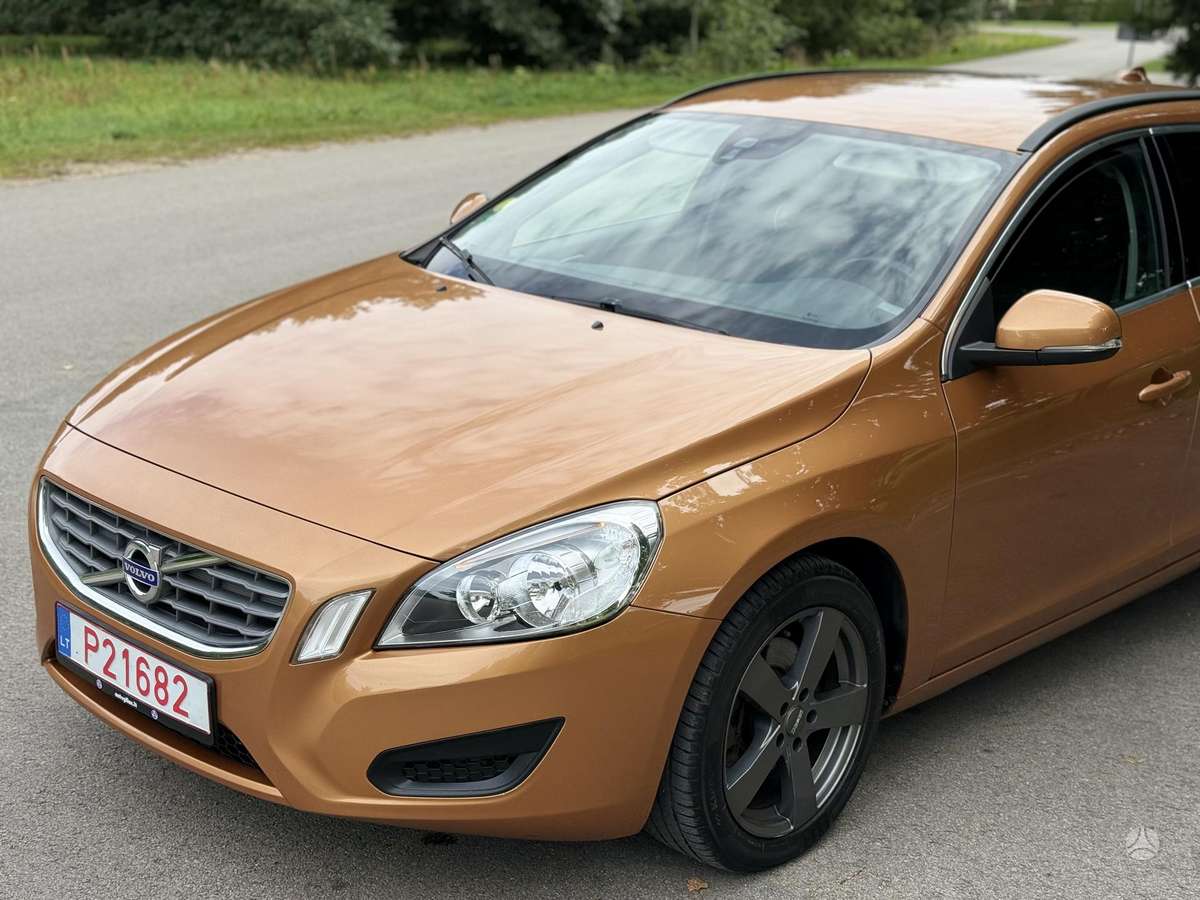 Volvo V60, 2.0 l., wagon