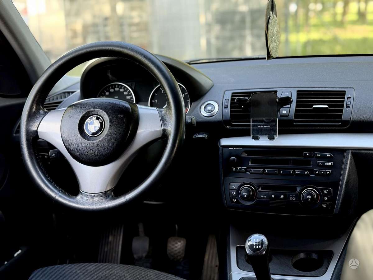 BMW 120, 2.0 l., Хэтчбек