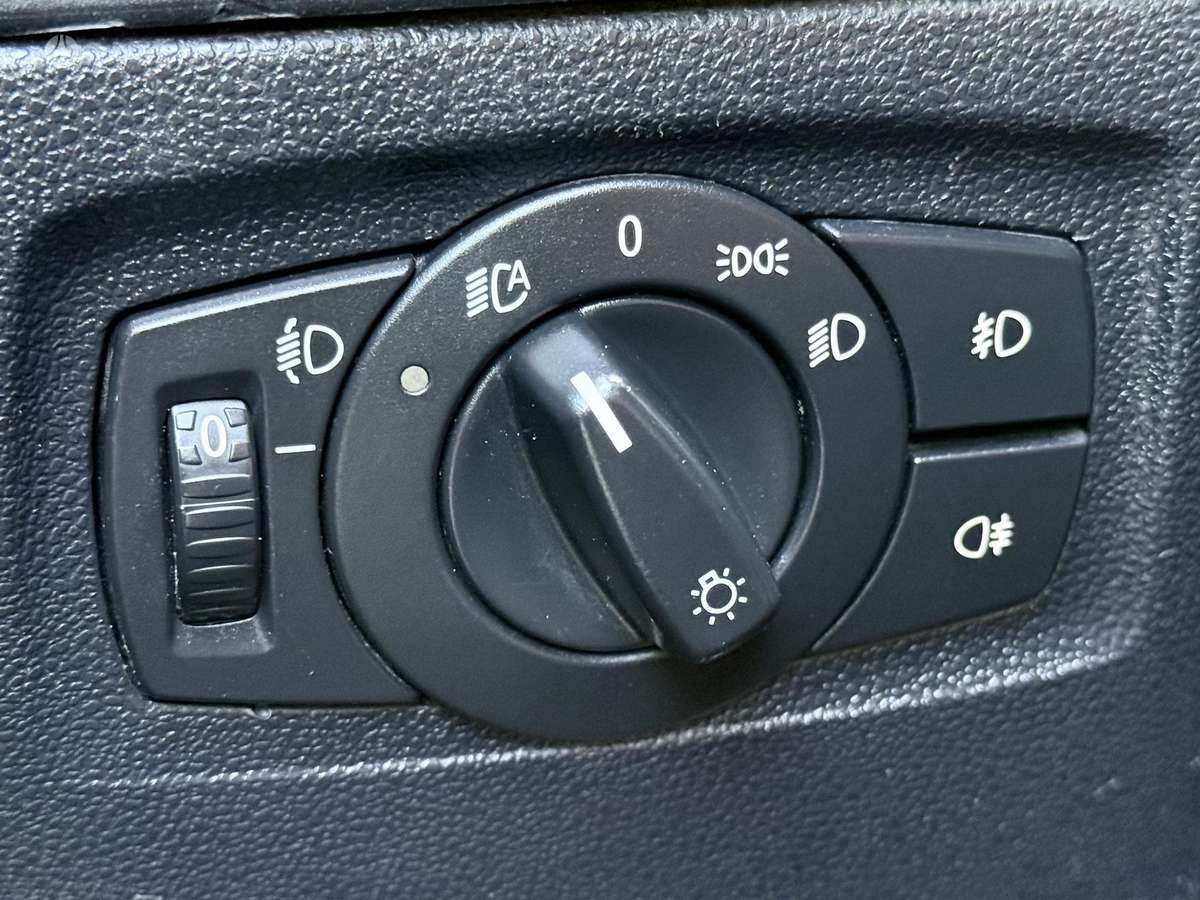 BMW 120, 2.0 l., Хэтчбек