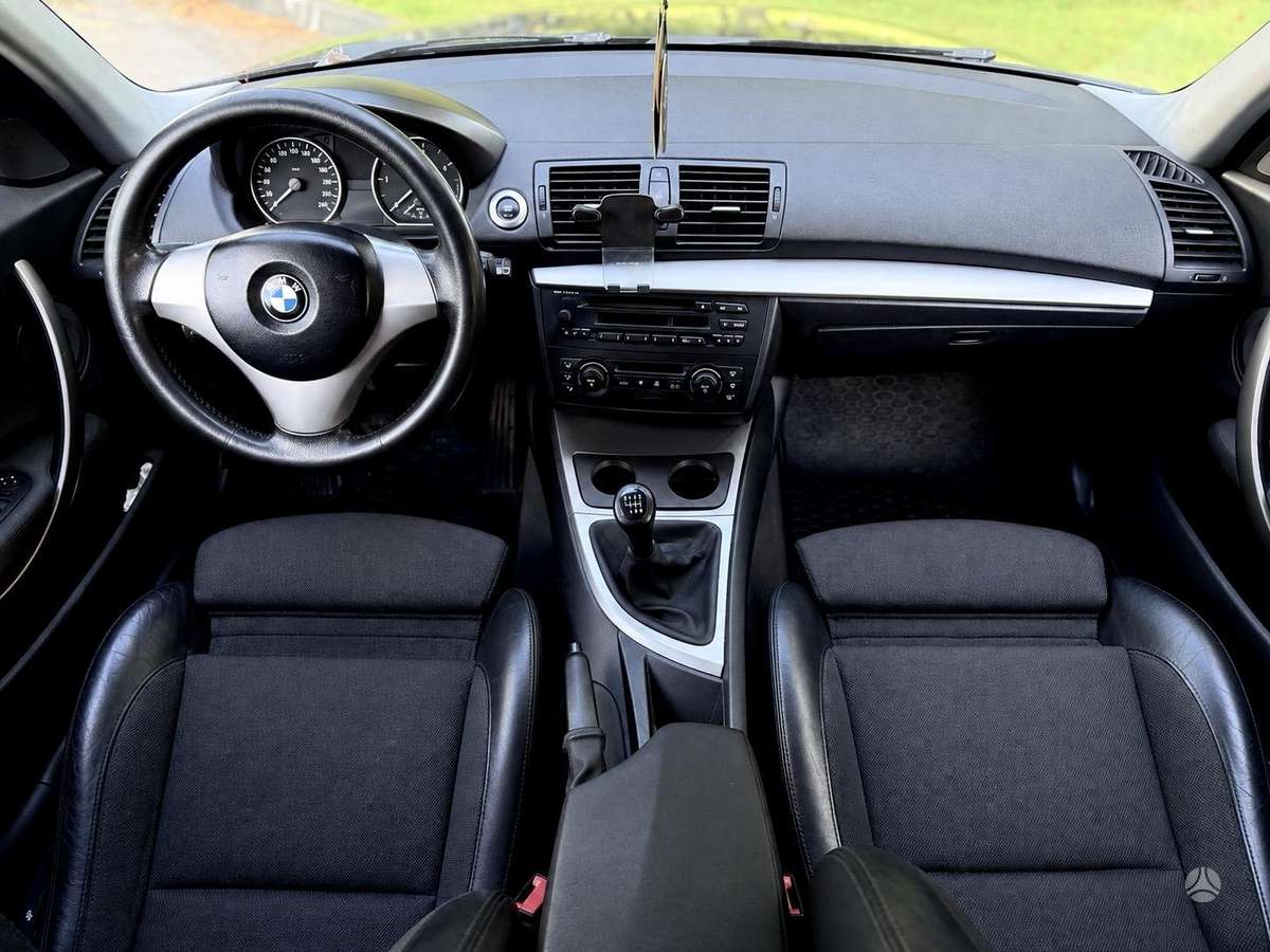 BMW 120, 2.0 l., Хэтчбек