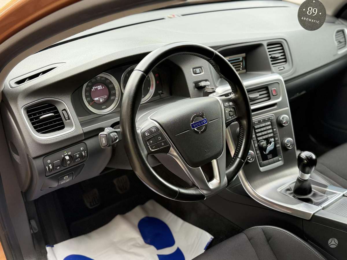 Volvo V60, 2.0 l., wagon