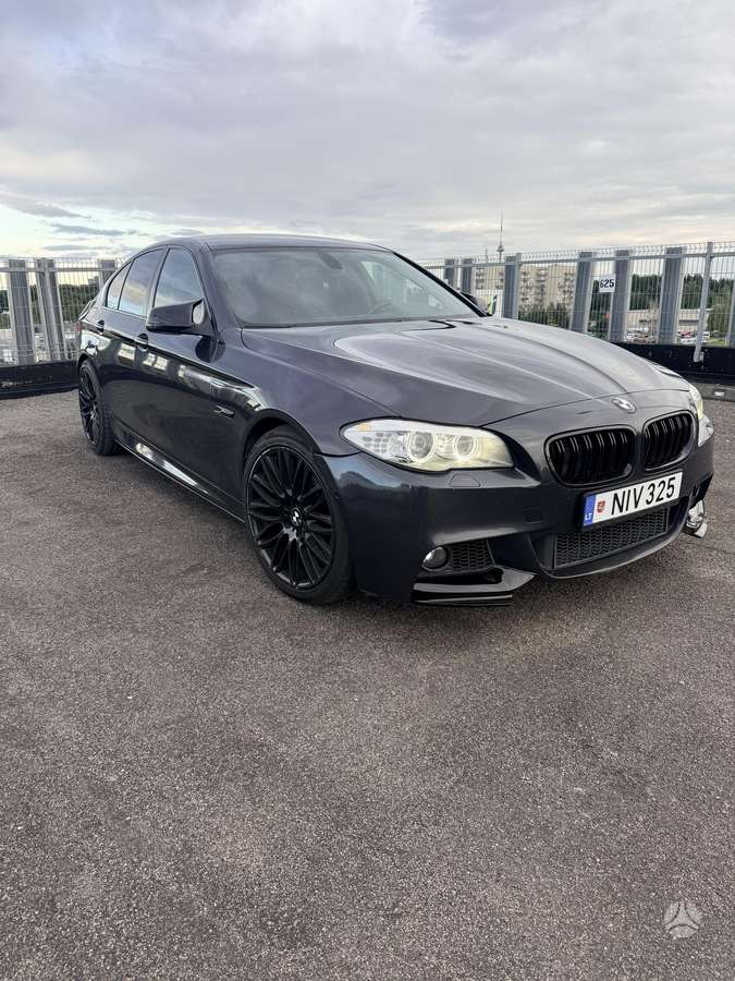 BMW 520, 2.0 l., Седан