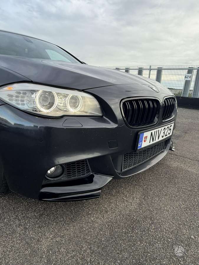 BMW 520, 2.0 l., Седан