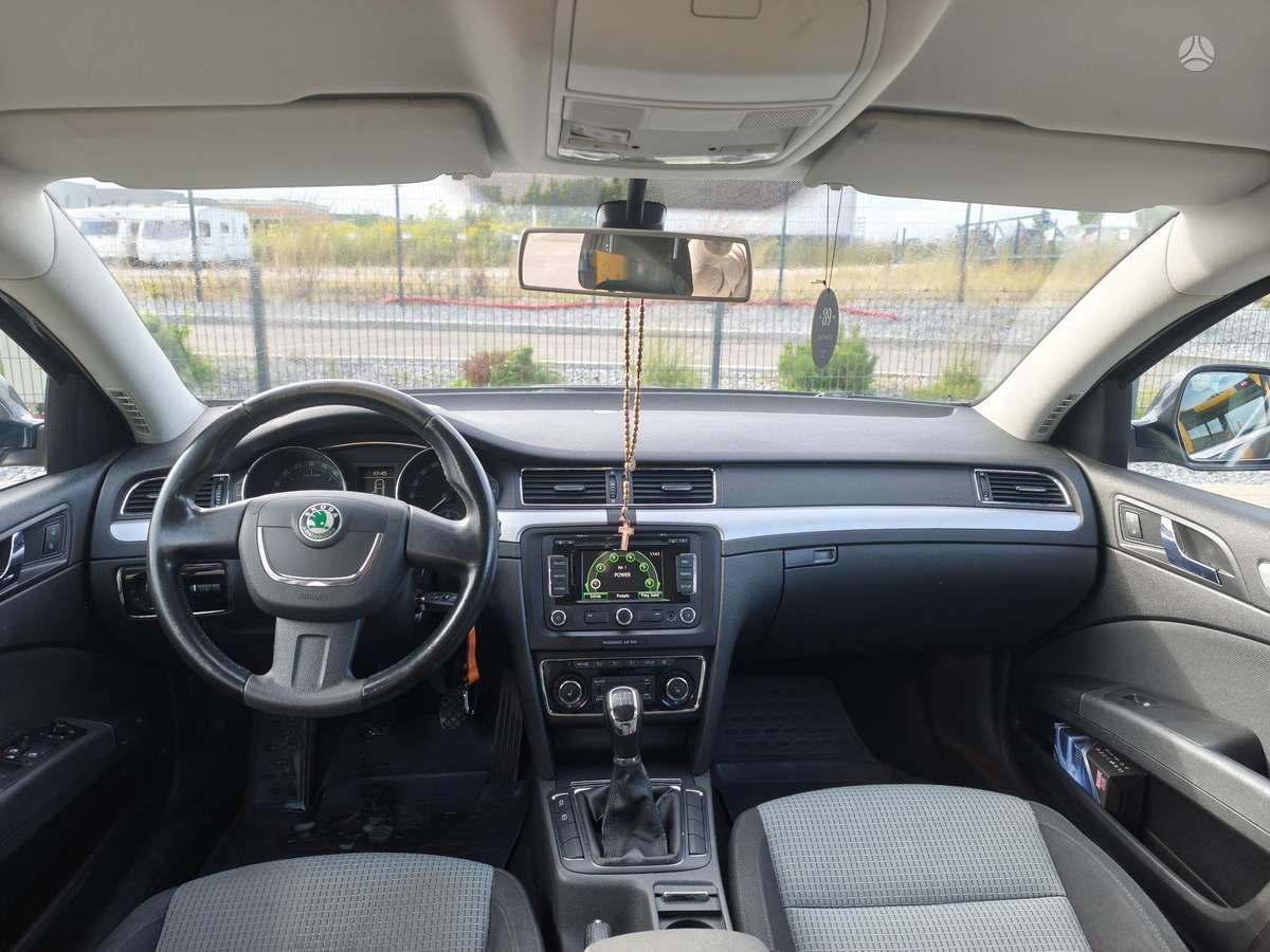 Skoda Superb, 2.0 l., Универсал