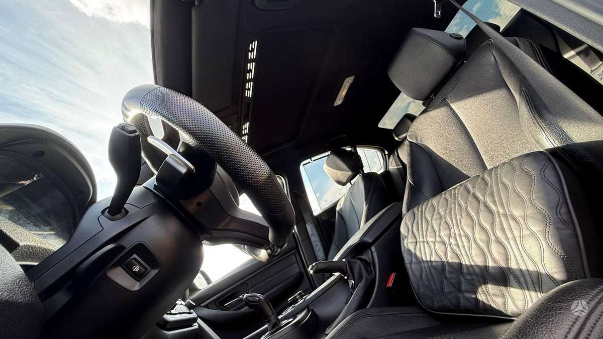 BMW 328, 2.0 l., Седан