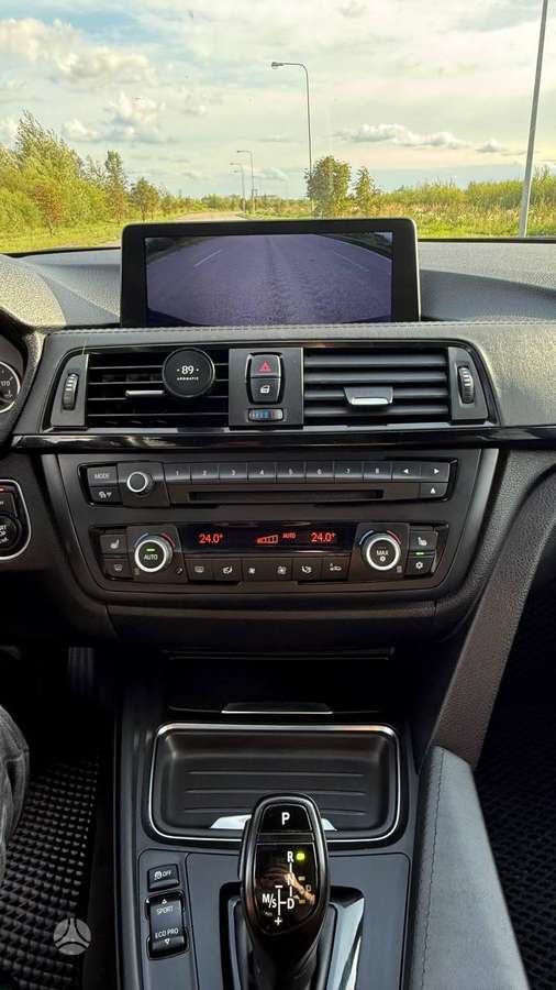 BMW 328, 2.0 l., Седан