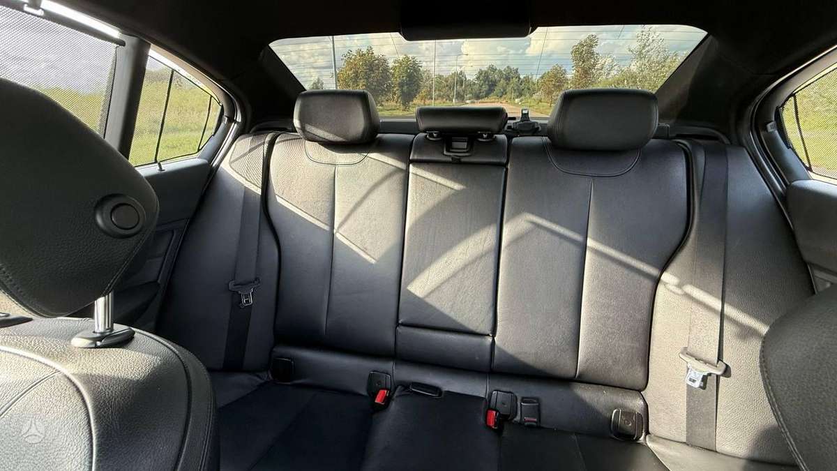 BMW 328, 2.0 l., Седан