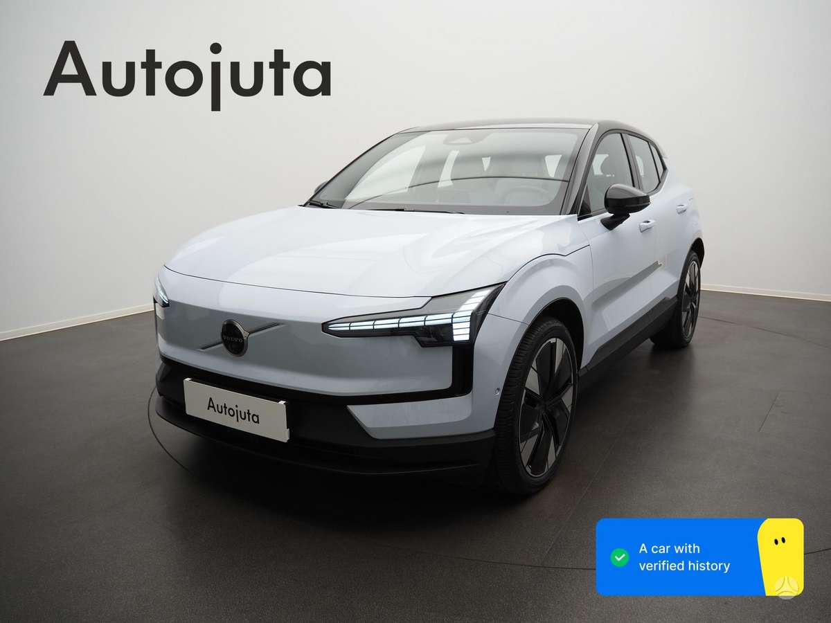 Volvo EX30, off-road / crossover
