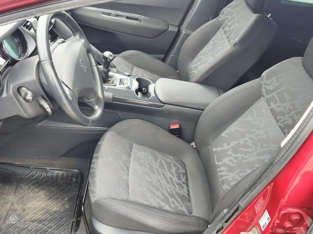 Peugeot 3008 - 8