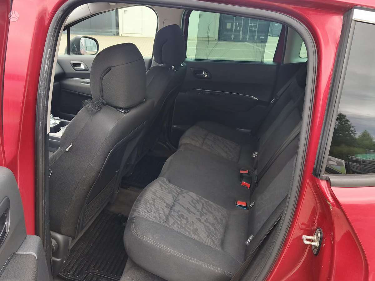 Peugeot 3008 - 9