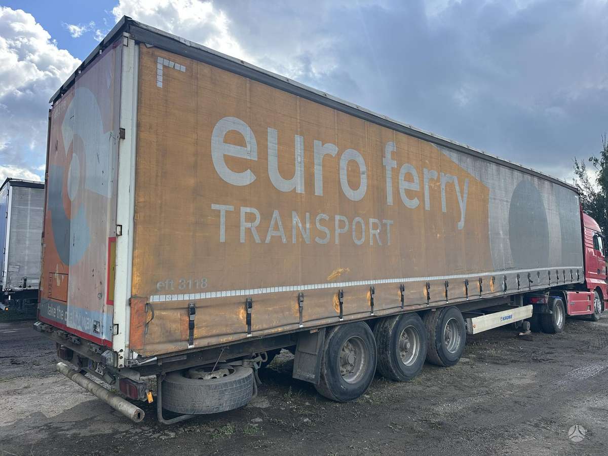 Krone, užuolaidinės / tentinės