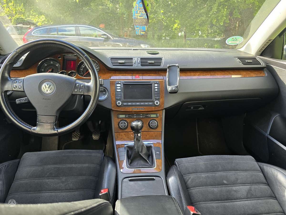 Volkswagen Passat, 2.0 l., Универсал