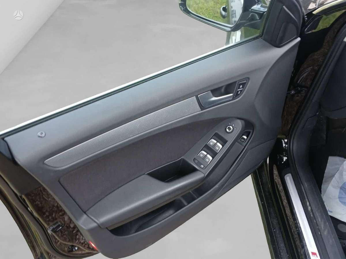 Audi A4, 2.0 l., universalas