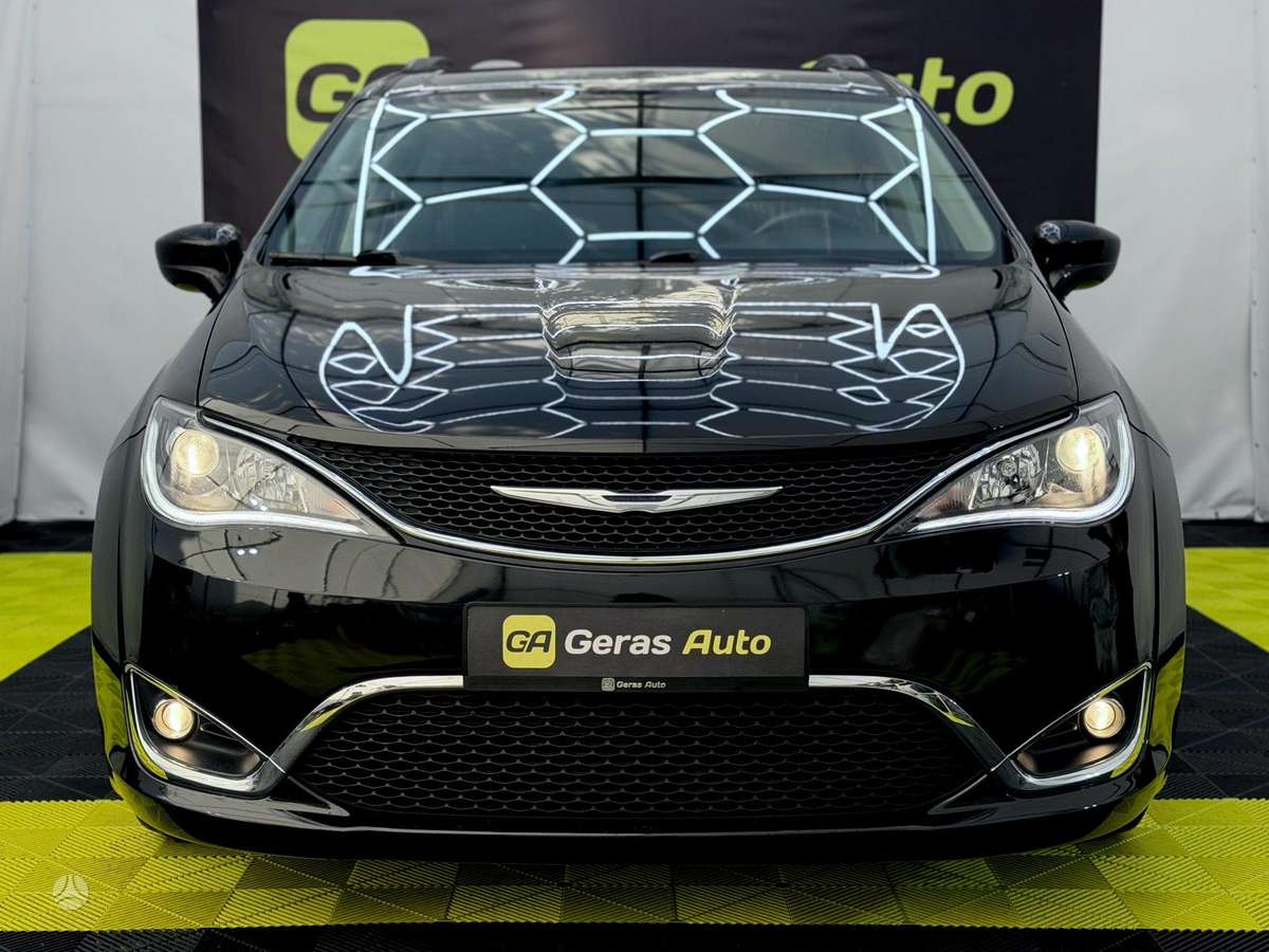 Chrysler Pacifica, 3.6 l., Минивэн