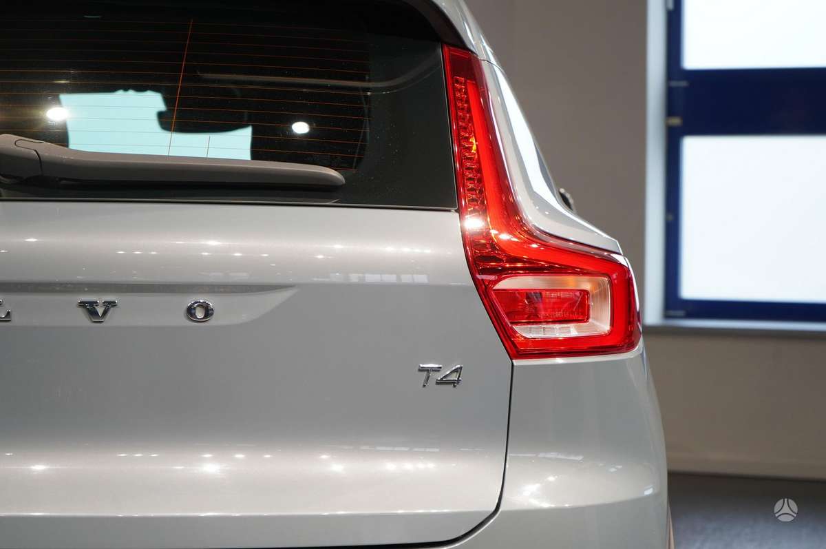 Volvo XC40 - 7